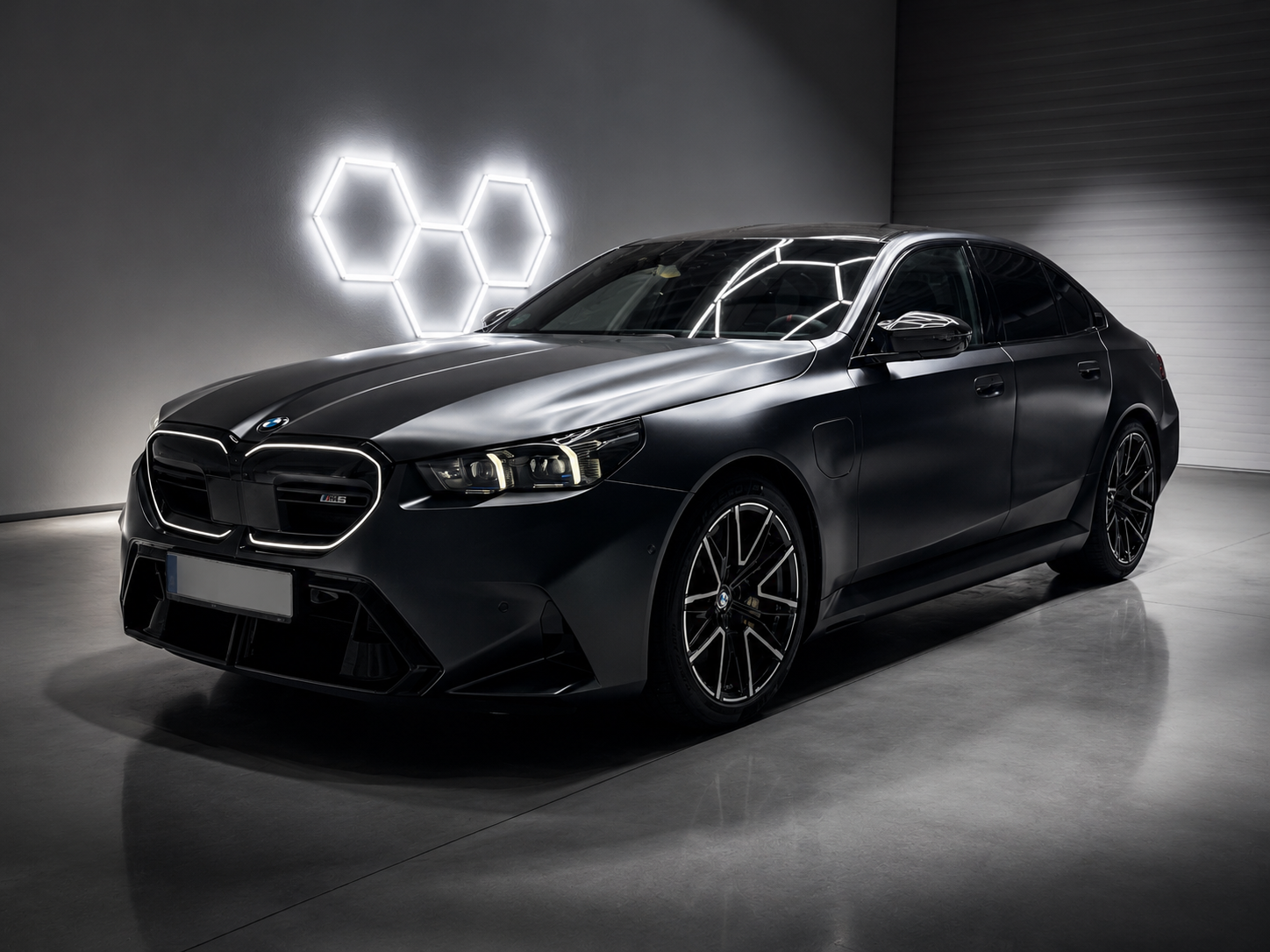 BMW M5 G90